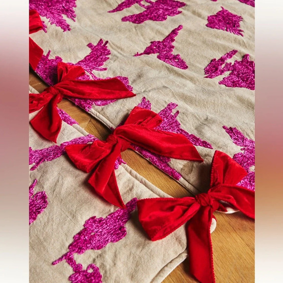 Anthropologie Bows Dorsey Tree Skirt Velvet embroidered large holiday Christmas - Picture 3 of 7